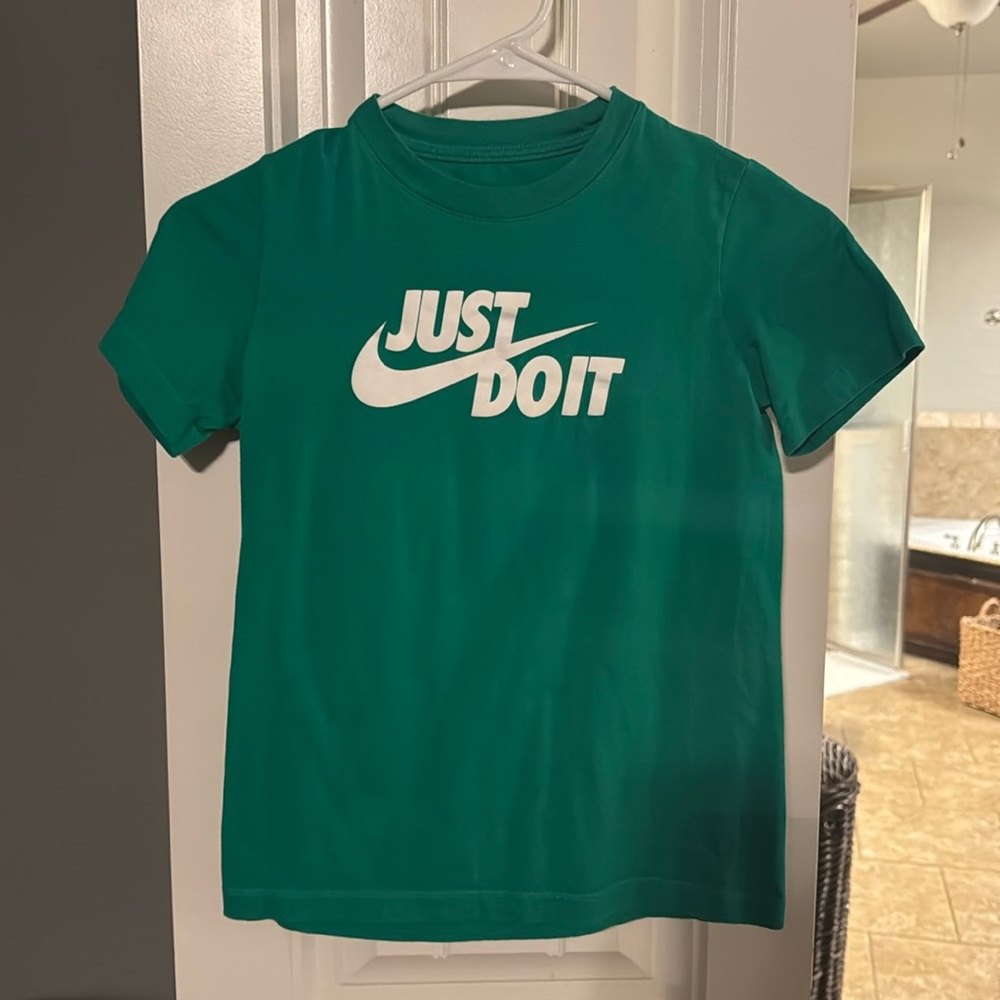 Boys Nike Tee